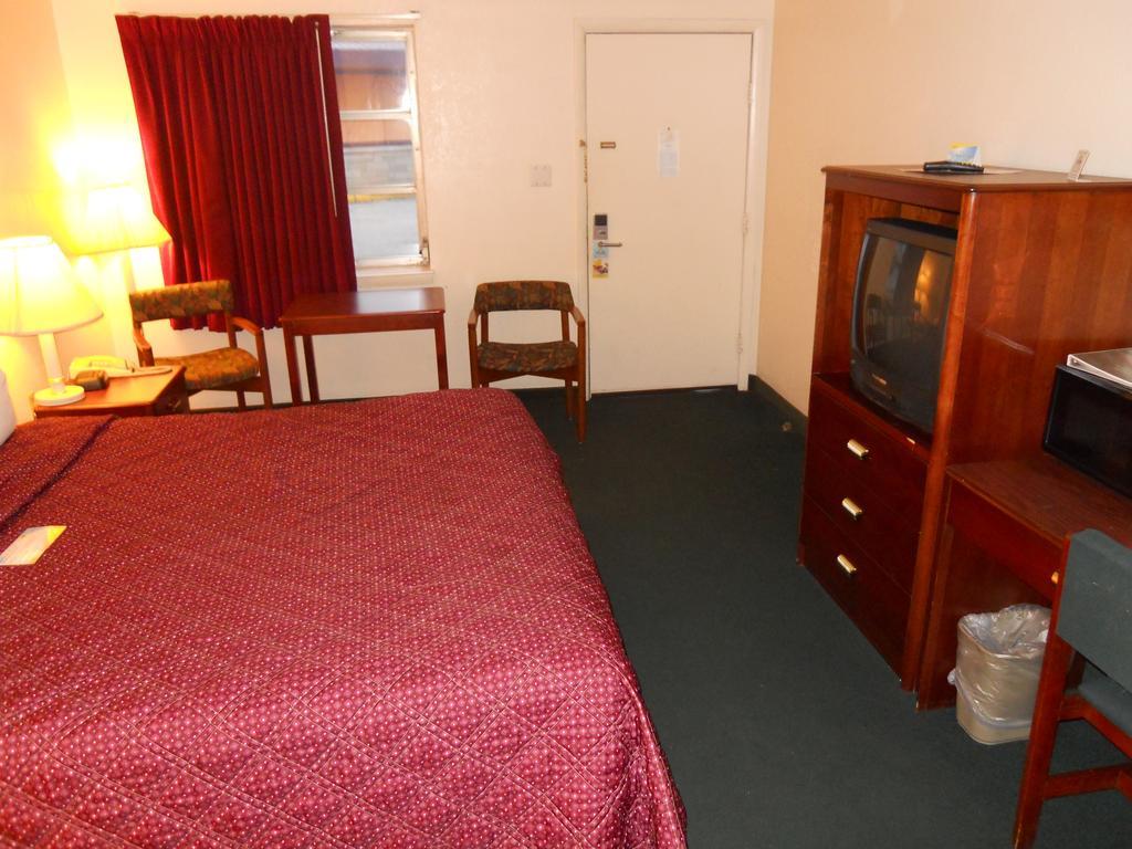 Best Budget Inn Tell City Oda fotoğraf